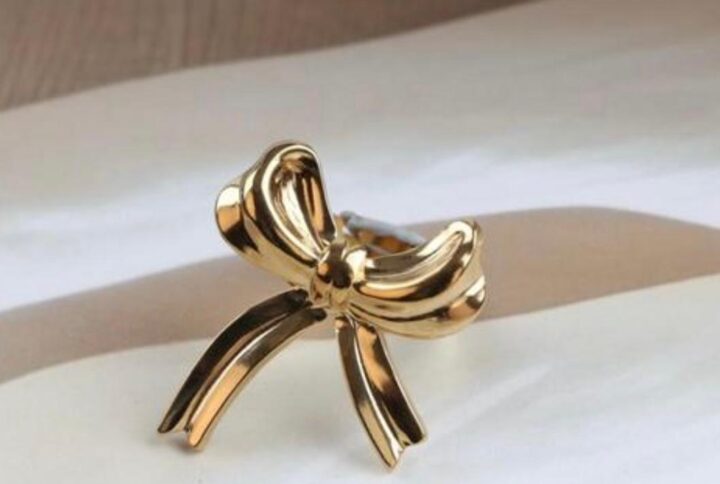 The Timeless Charm of the Bow Knot Ring – A Symbol of Grace and Love