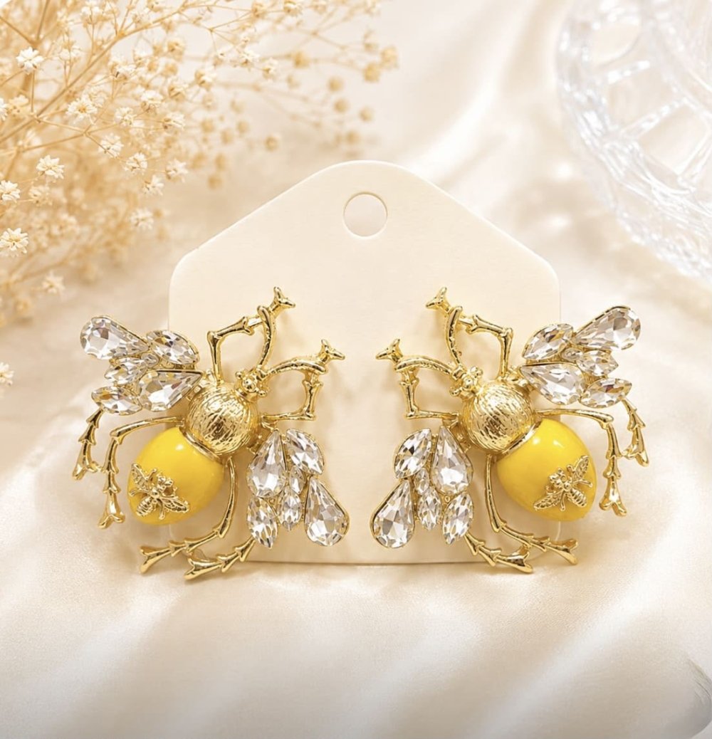 AMBER BEE